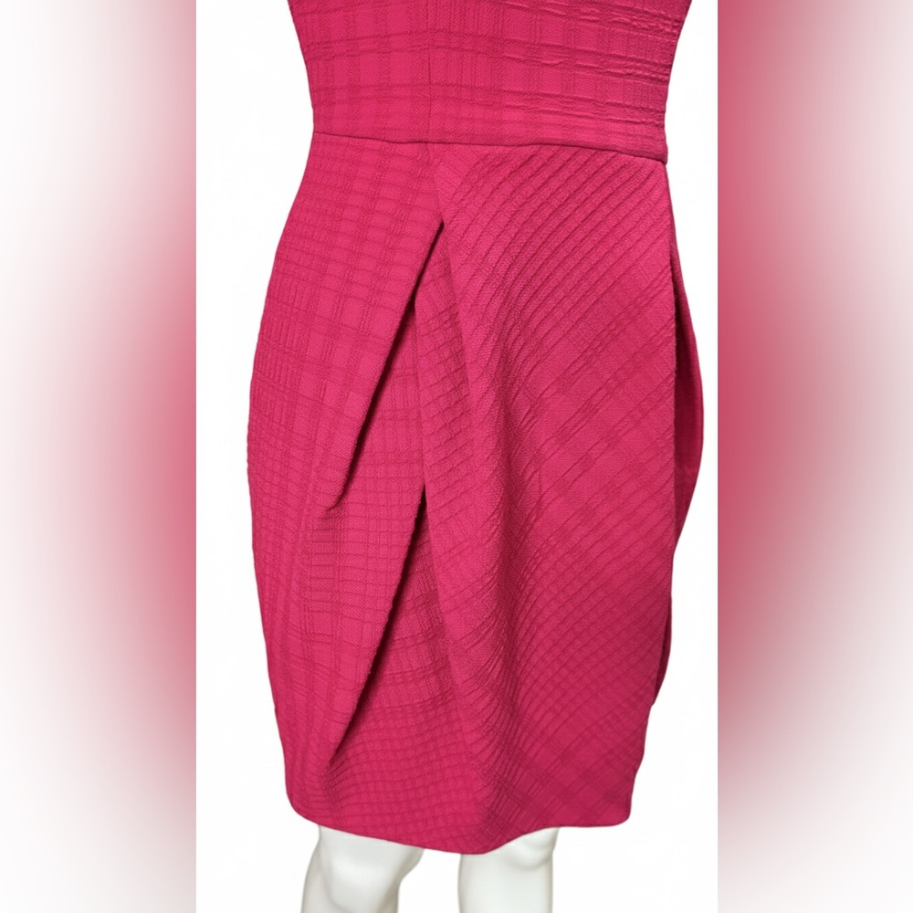 Karen Millen Structured Textured Pink Dress | Tailored Fit | Size US 6 - Picture 4 of 11